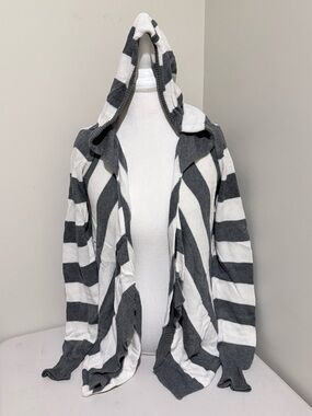 Express Hooded Open-Front Sweater Cardigan in Gray and White Stripes